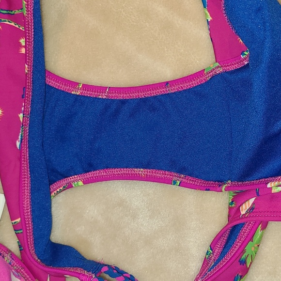 5/$25 Hollister bikini set - Picture 7 of 8